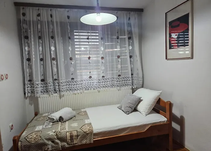 Apartmani, Sobe Ziza *