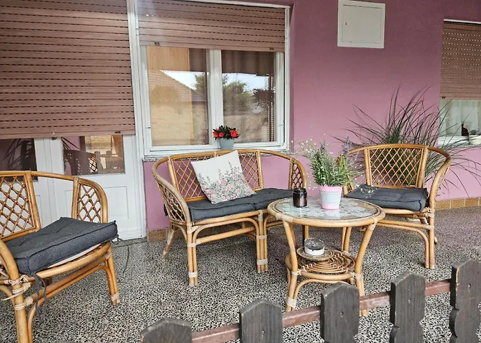 Apartmani, Sobe Ziza *